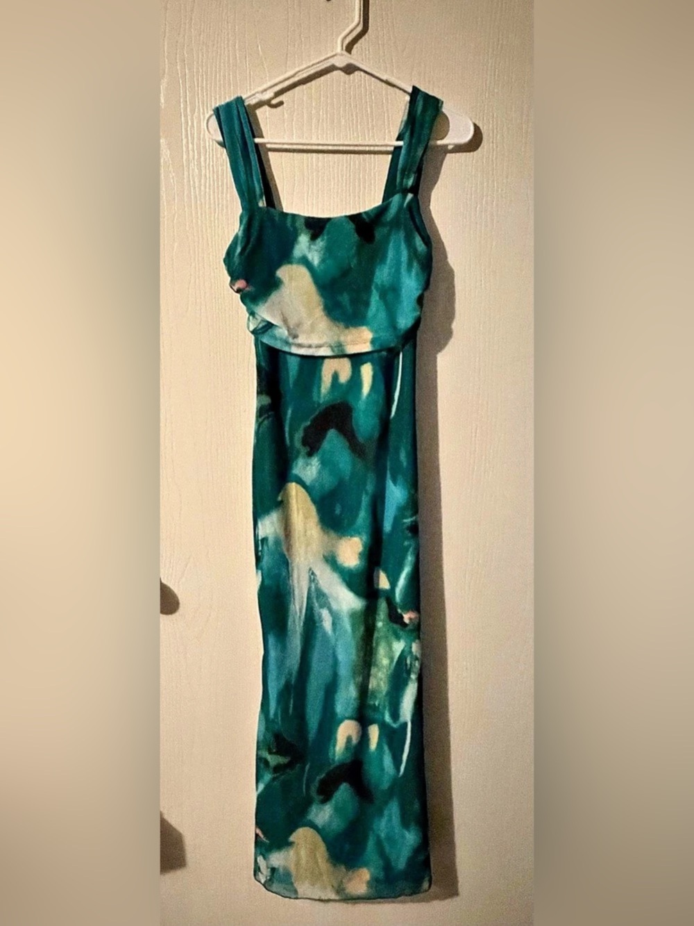 Caracilia Women’s Abstract Maxi Dress in Green & White Size Medium NWT